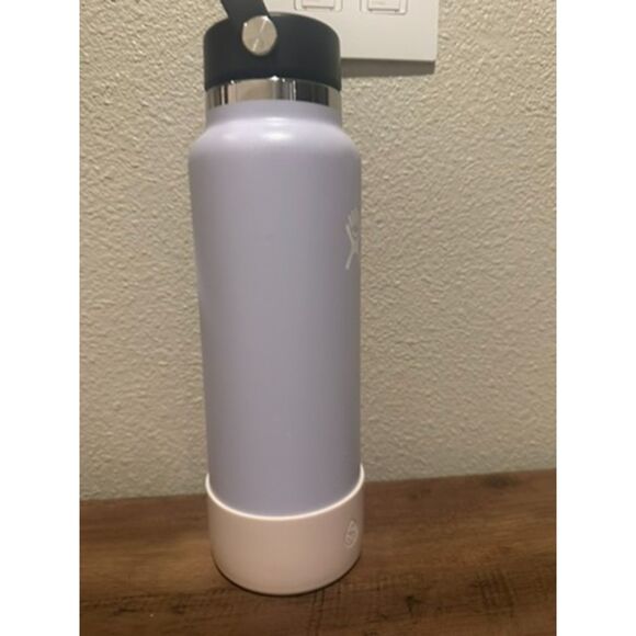 Hydro Flask 40oz Stainless Steel Tumbler Flask Vacuum Insulated - Soft Lilac - Picture 3 of 10